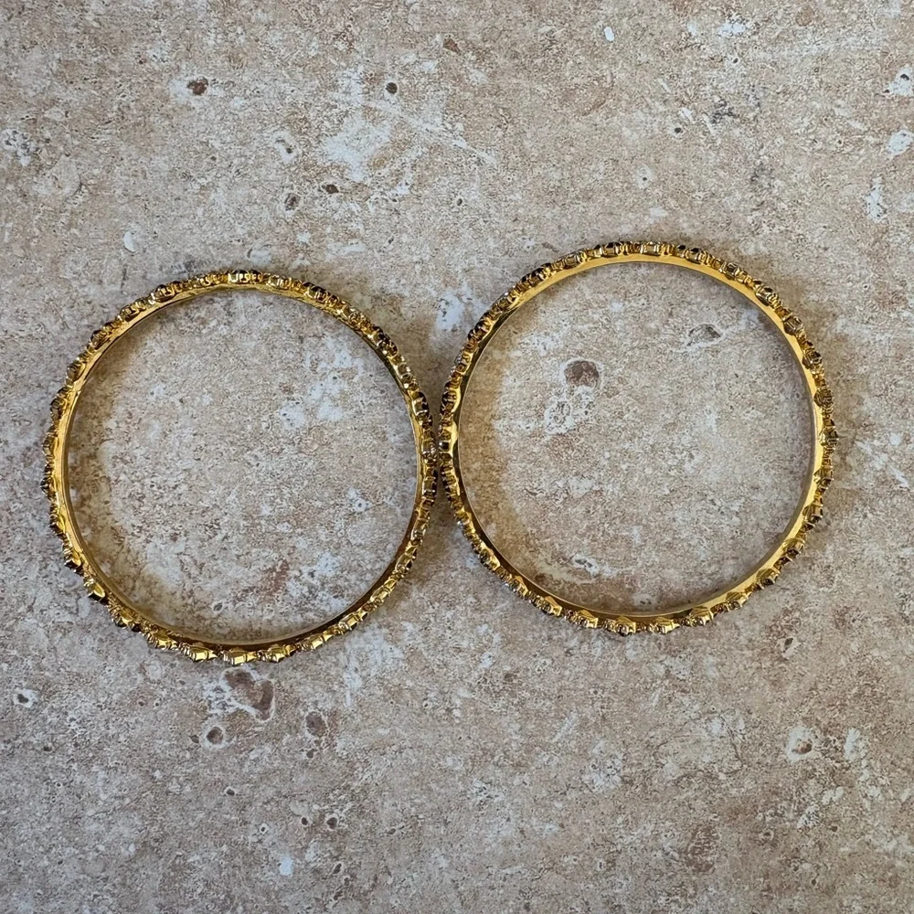 Elegant Gold and Black bangles - Picture 3 of 6